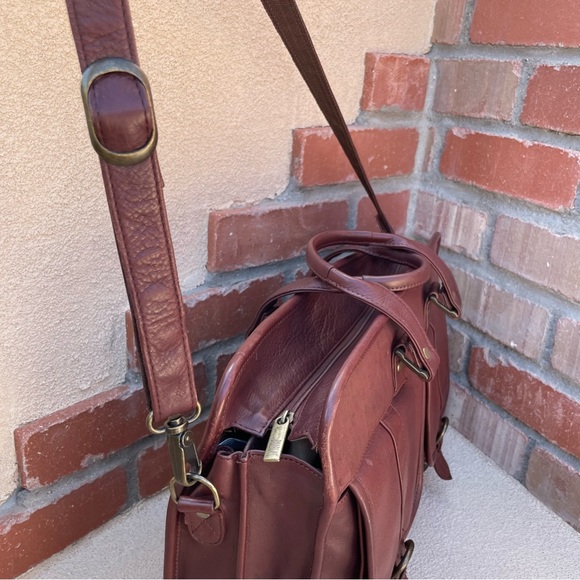 Rare & Unique Bill Blass VTG Soft Bomber Cowhide  Leather Briefcase in Chocolate - Picture 5 of 15
